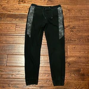 Plug Joggers